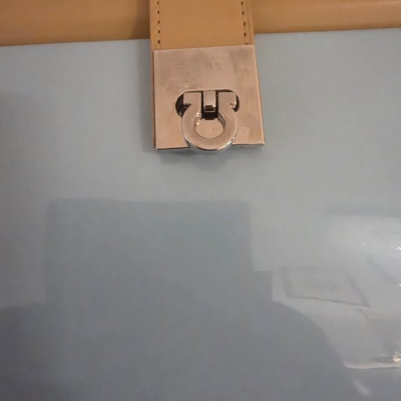 Handbag - Picture 3 of 5